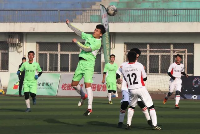 切尔西青年门将彭德斯：背负压力成就未来